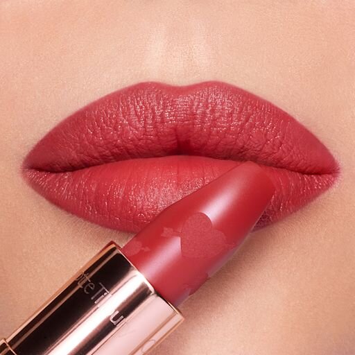 PILLOW TALK LOVE EFFECT LIPSTICK MATTE REVOLUTION - LOVE TALK